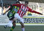 Den Haag, 29 Januarie 2006 
Kompetitiewedstrijd seizoen 2005-2006 
ADO Den Haag - PSV eindstand 0-2 
Jason Culina in duel met Said Bakkati