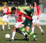 Den Haag, 29 Januarie 2006 
Kompetitiewedstrijd seizoen 2005-2006 
ADO Den Haag - PSV eindstand 0-2
Jefferson Farfan actie