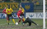 Kerkrade, 27 Januari 2006 
Kompetitiewedstrijd seizoen 2005/2006
RODA JC - AZ eindstand 1-4
Shota Arveladze mist kans keeper red
©Edwin van Zandvoort
