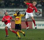 Kerkrade, 27 Januari 2006 
Kompetitiewedstrijd seizoen 2005/2006
RODA JC - AZ eindstand 1-4
Tim de Cler wint kopduel
©Edwin van Zandvoort