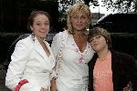 Amsterdam 11 juli 2004
Caroline Tensen met haar kinderen  Lotte en Bob
Peter Smulders bv