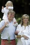 Wassenaar 17 juli 2005
Fotomoment met Maxima Amalia Prins Willem Alexander en Alexia bij hun woning 