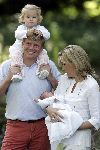 Wassenaar 17 juli 2005
Fotomoment met Maxima Amalia Prins Willem Alexander en Alexia bij hun woning 