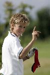 Halfweg 26 juli 2005
Junior Smulders krijgt golf clubs aanhemeten van taylor made
Peter Smulders bv