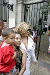 Amsterdam 16 juli 2005
Mariah Carey verlaat hotel de Dylan (Blakes) in Amsterdam.
Peter Smulders bv