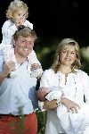 Wassenaar 17 juli 2005
Fotomoment met Maxima Amalia Prins Willem Alexander en Alexia bij hun woning 