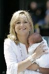 Wassenaar 17 juli 2005
Fotomoment met Maxima Amalia Prins Willem Alexander en Alexia bij hun woning 