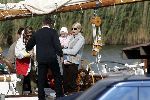 Muiden 4 juni 2005
Prins Willem Alexander varen met groene draeck met Maxima Amalia Prins Haakon (Noorwegen) Mette Marit en hun dochter.
Peter Smulders bv