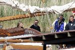 Muiden 4 juni 2005
Prins Willem Alexander varen met groene draeck met Maxima Amalia Prins Haakon (Noorwegen) Mette Marit en hun dochter.politieboot
Peter Smulders bv