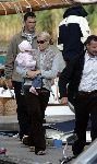 Muiden 4 juni 2005
Prins Willem Alexander varen met groene draeck met Maxima Amalia Prins Haakon (Noorwegen) Mette Marit en hun dochter.
Peter Smulders bv