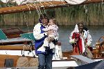 Muiden 4 juni 2005
Prins Willem Alexander varen met groene draeck met Maxima Amalia Prins Haakon (Noorwegen) Mette Marit en hun dochter.
Peter Smulders bv