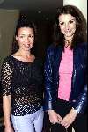 Amsterdam 11maart 2000
Modeshow van Mart Visser bij het Hilton hotel.
Irene van de Laar met haar zus