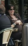 Amsterdam 24 maart 2005
Isa Hoes Zwanger op terras met Medina Schuurman.
Peter Smulders bv