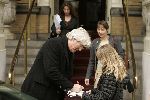 Amsterdam 13 maart 2005
Richard Gere bij vertrek Amstel Hotel  met fan
Peter Smulders bv
