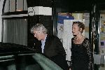 Amsterdam 12 maart 2005
Richard Gere verlaat het huis van Christa Meindersma na diner bij haar thuis.
Peter Smulders bv