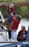 Muiden 22 mei 2005
Koningin Beatrix varen met groene draeck.
Prins Constantijn met Prinses Laurentien en Claus Cazimir en Eloise.
Peter Smulders bv