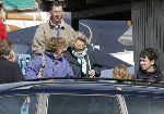 Muiden 15 mei 2005
Koningin Beatrix voor eerste keer dit jaar varen met de groene draeck.
Peter Smulders bv