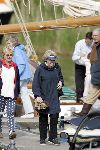Muiden 22 mei 2005
Koningin Beatrix varen met de groene draeck samen met Prins Constantijn Prinses Laurentien en Eloise en Claus Cazimir.
Peter Smulders bv