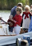 Muiden 22 mei 2005
Koningin Beatrix varen met groene draeck.
Prins Constantijn met Prinses Laurentien en Claus Cazimir en Eloise.
Peter Smulders bv