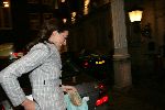 Amsterdam 1 november 2004
Mariska Hulscher en Irene v d Laar vertrekken uit Hotel de Grand samen met Sting.
