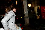 Amsterdam 1 november 2004
Mariska Hulscher en Irene v d Laar vertrekken uit Hotel de Grand samen met Sting.