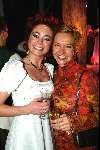 Tilburg 13 oktober 2003
Premiere kunt u mij de weg naar hamelen vertellen...
Kim Lian v d Meij en Mariska v Kolck