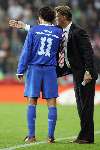 Eindhoven, 15 Oktober 2005 
Kompetiewedstrijd Seizoen 2005/2006 
PSV-AZ, eindstand 3-0 
Louis van Gaal zegt Shota Arveladze wat hij moet doen
© Foto Bart Bel