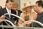 Heerenveen 14 september 2004
Maxima bij Batavus voor 1000000 e fiets. Maxima met Ed Nijpels