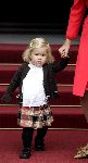 Den Haag 27 september 2005
Prinses Maxima en Amalia bestellen de eerste kinderpostzegels op paleis noordeinde.
Peter Smulders bv